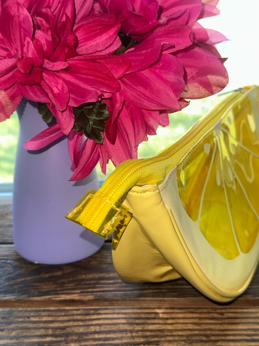 Yellow Lemon Slice Clear Cosmetic Pouch/ Beach Pouch- New - Picture 3 of 5